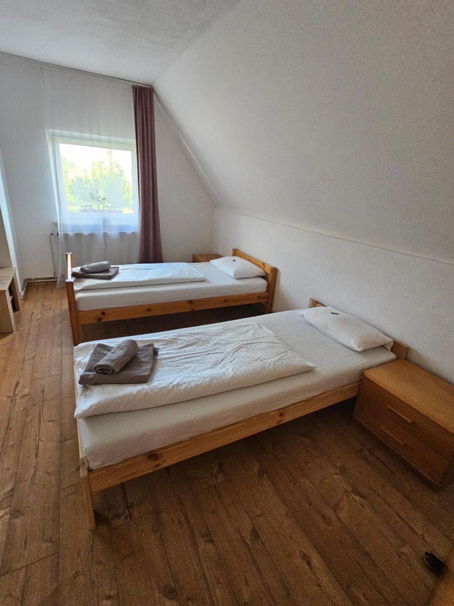 Peter Apartment *